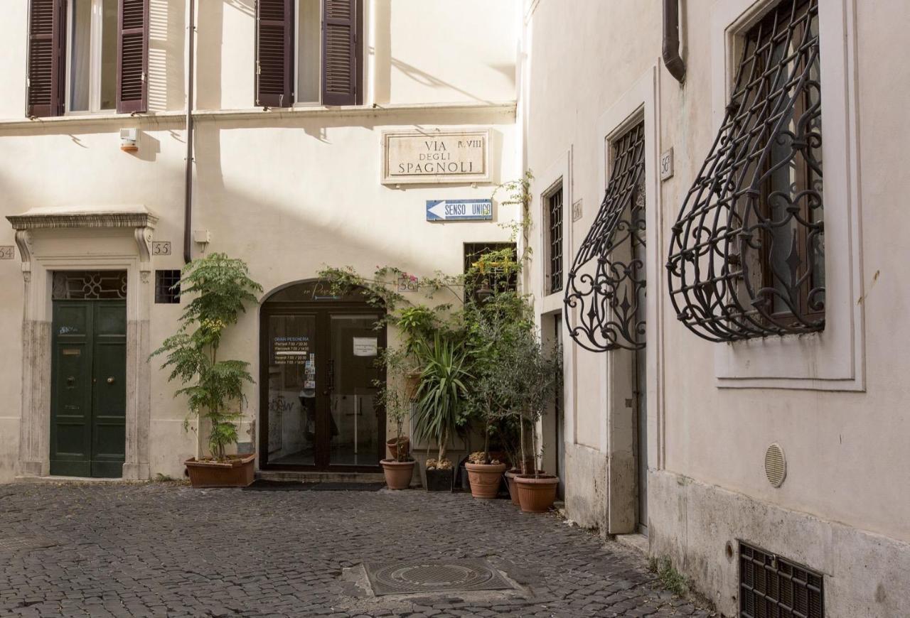 Cozy Apartment In Via Degli Spagnoli - FromhometoRóma Kültér fotó