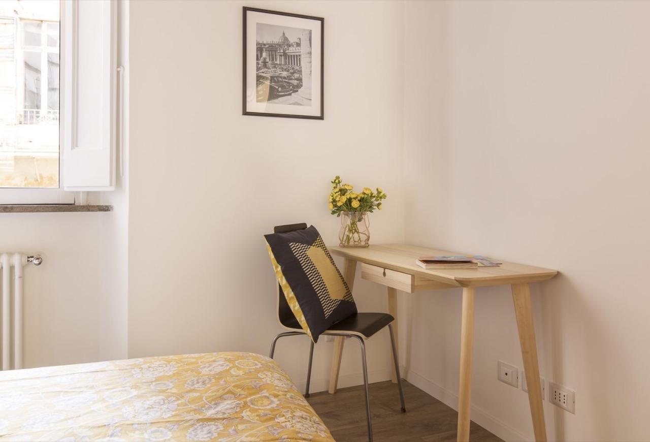 Cozy Apartment In Via Degli Spagnoli - FromhometoRóma Kültér fotó