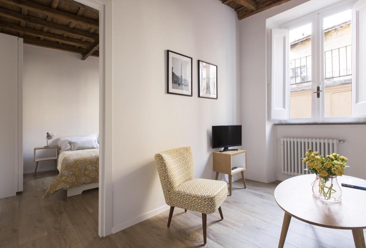 Cozy Apartment In Via Degli Spagnoli - FromhometoRóma Kültér fotó